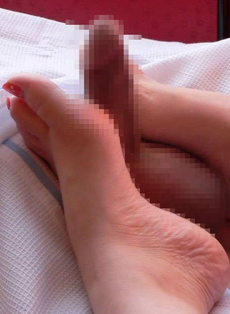 足コキ-3