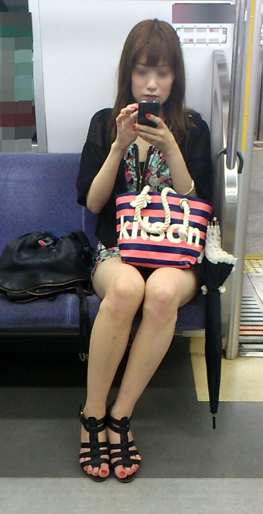 電車内素人盗撮エロ-8