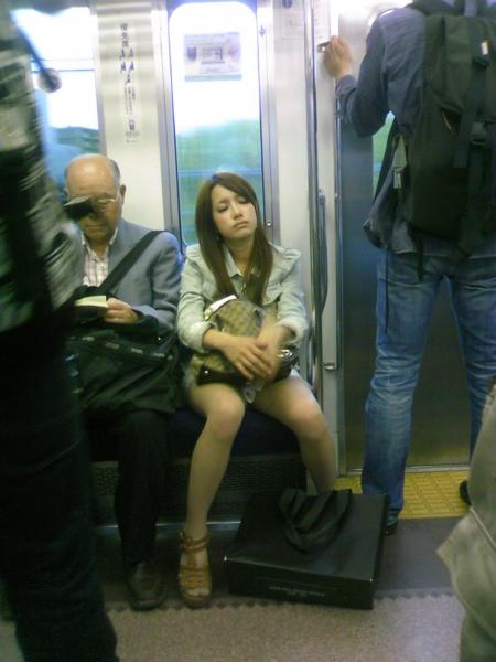 電車内素人盗撮エロ-55