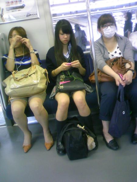 電車内素人盗撮エロ-60