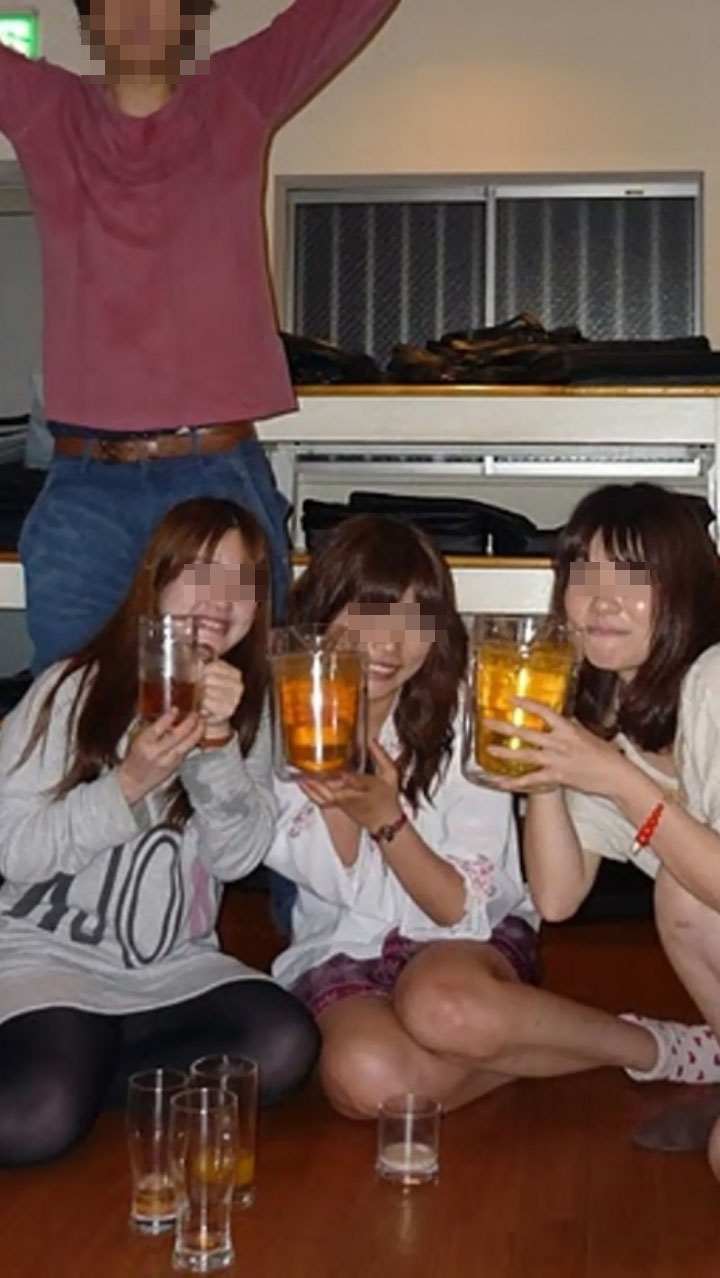 盗撮素人ミニスカパンチラ-3