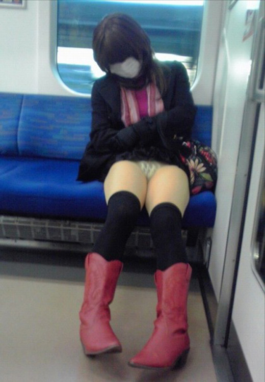 電車内パンチラ盗撮-7