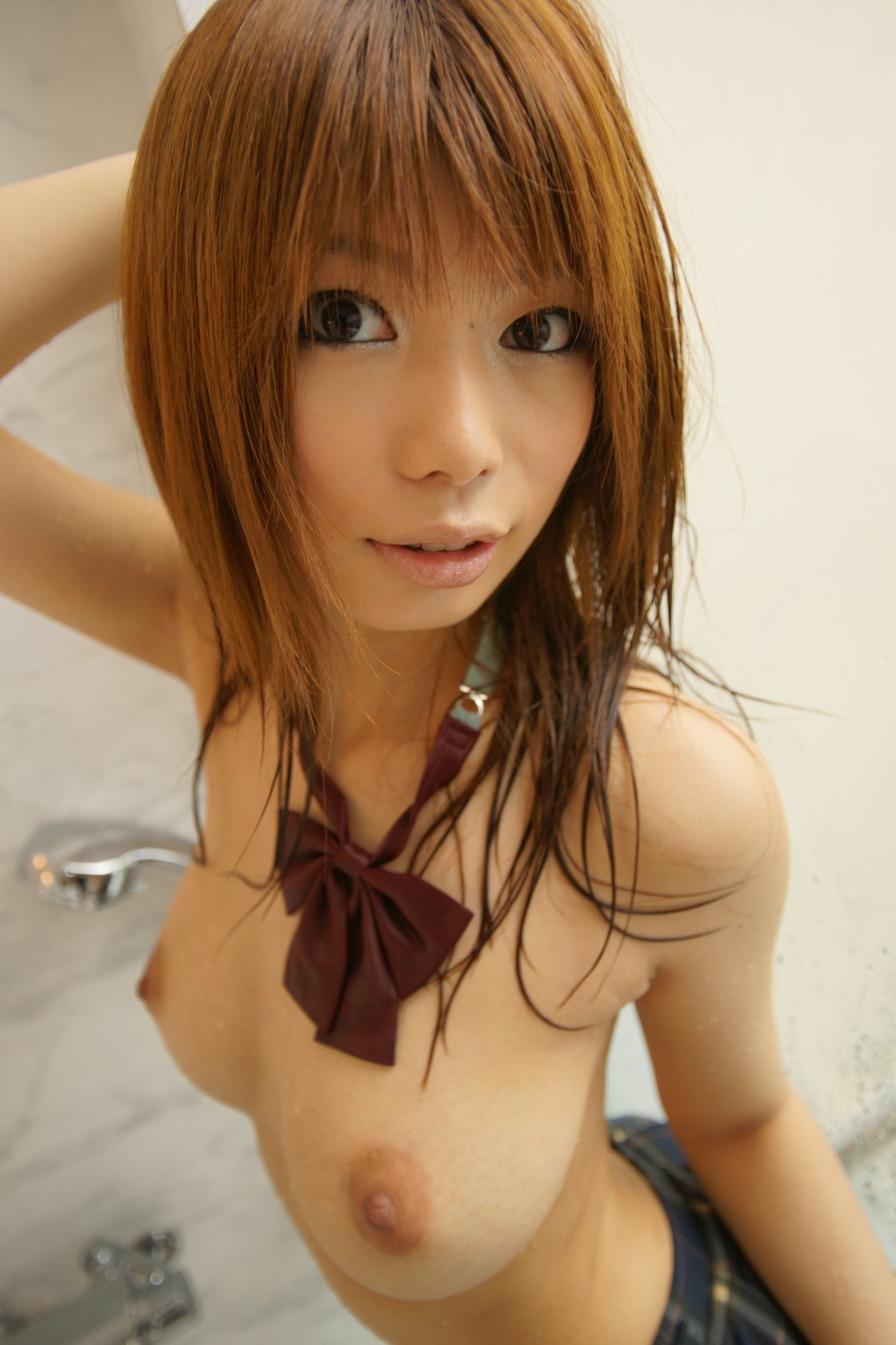 制服姿がエロいビッチギャルJK-10